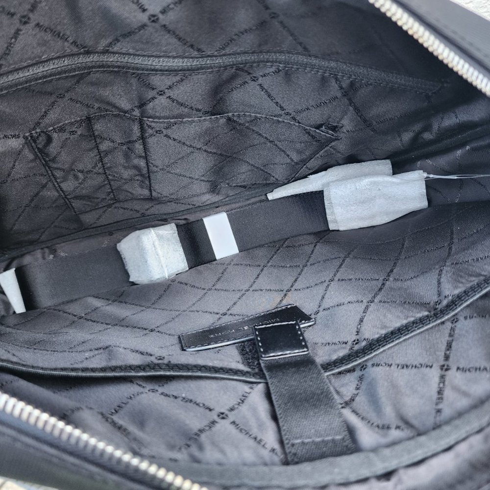 Michael Kors Utility Briefcase Black - Picture 6 of 6